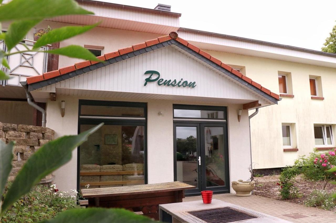 Pension " Zu Den Linden" Trin Trinwillershagen Exterior foto